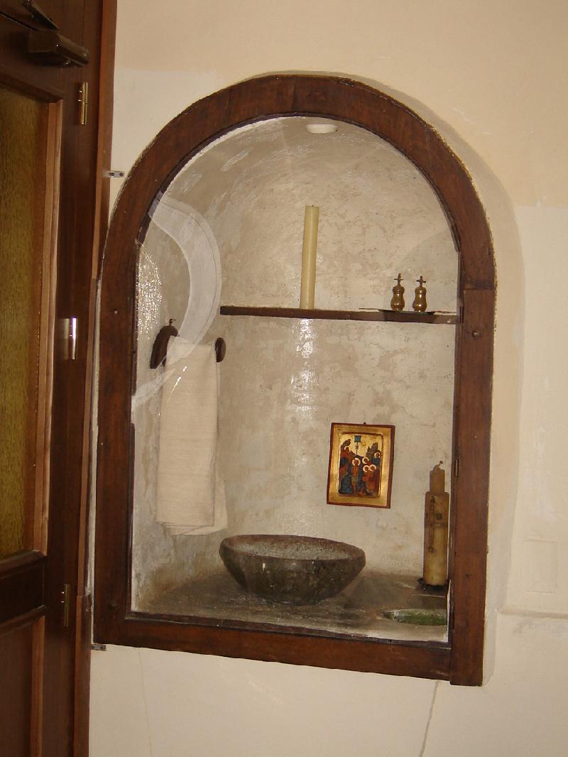 Antico_Battistero_(Chiesa_San_Nicola_di_Bari)