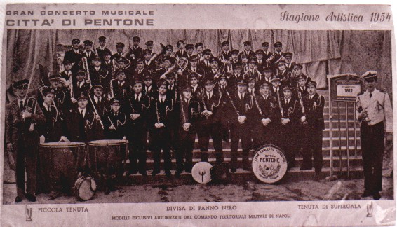 BANDA_1954